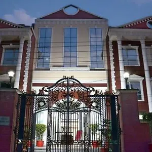hotel-cymbal-sector-31-gurgaon.top-gurgaonhotels.com/