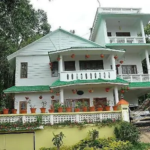 Dreams Munnar